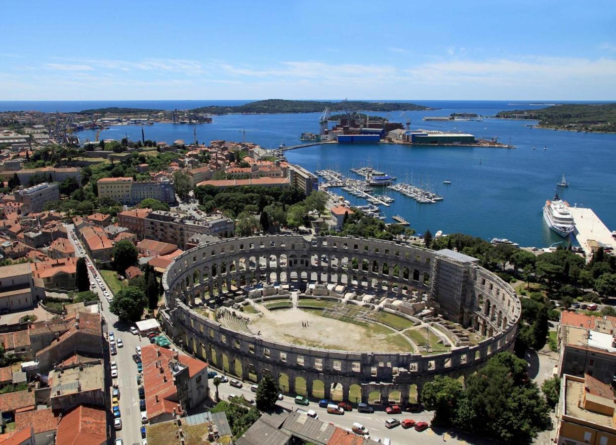 With Wifi - 12944 * Pula